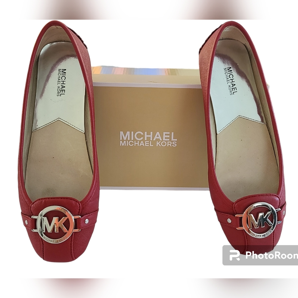 Michael Kors Fulton Moc Red Size 7.5